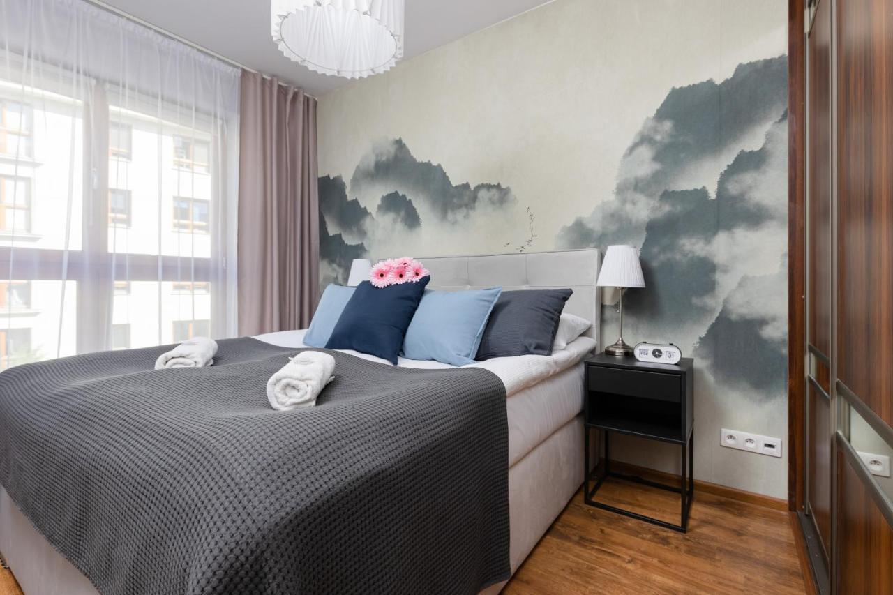 Butas Bemowo With Balcony By Renters *